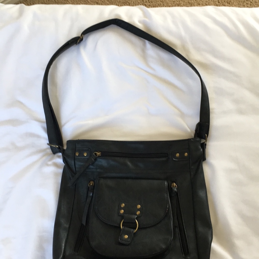 • Cute messenger bag•